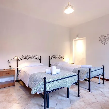 Apartment Faenza 65 *