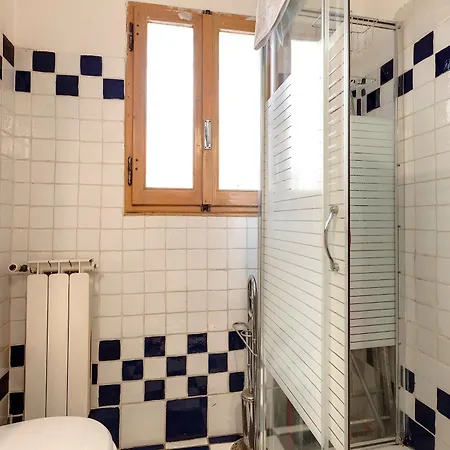 Faenza 65 Apartment *